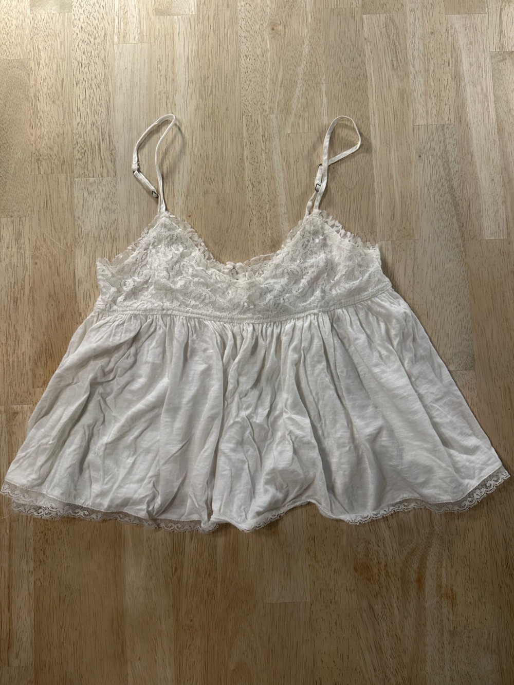 American Eagle Outfitters White Lace-Trim Camisole